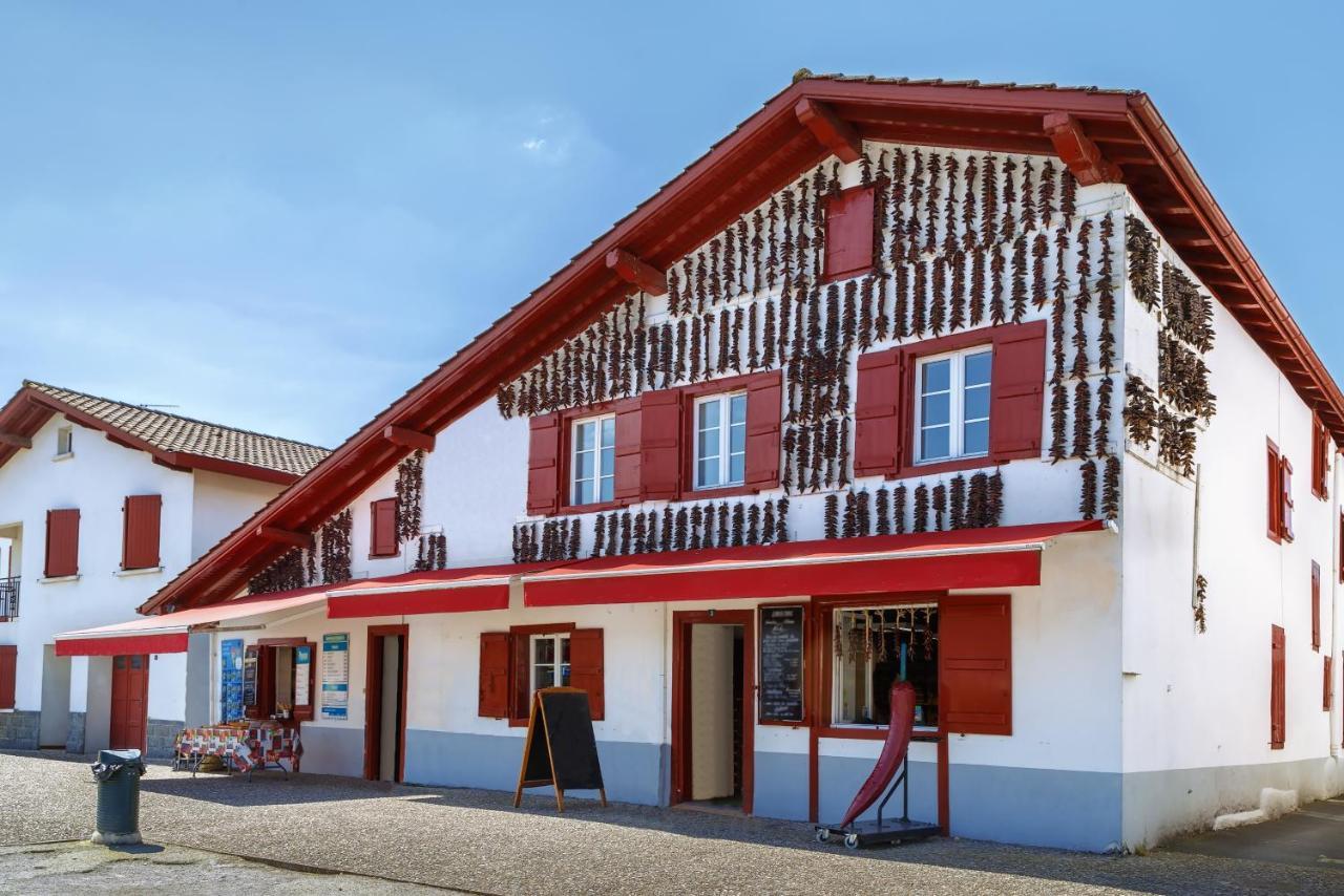 Nemea Appart Hotel Les Hauts De Milady Biarritz Exteriör bild